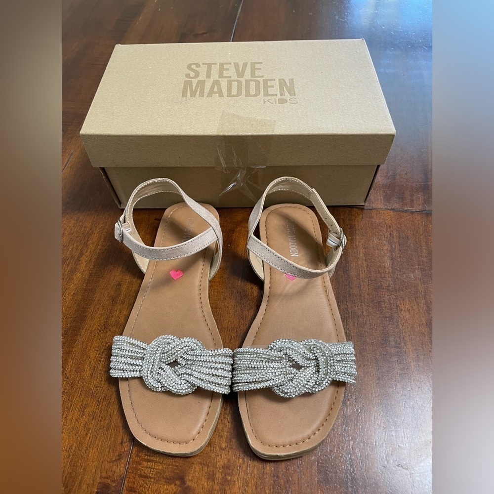 Steve Madden Kids Comfortable Rhinestone Sandals Size 3